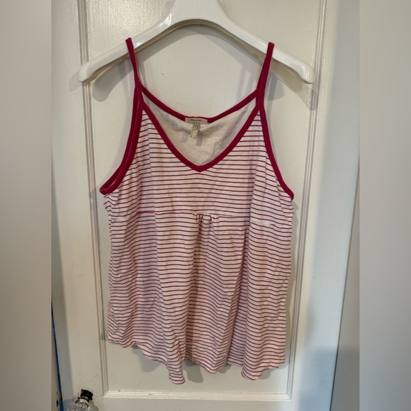 Old Navy Pink and White Striped Camisole Top - Picture 5 of 5